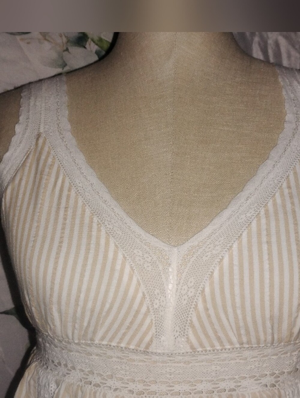 5For$12 American Eagle Cropped Top